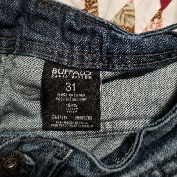 Buffalo Jean's 31x30 - Picture 3 of 5